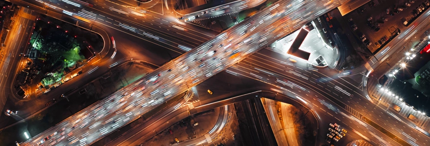 EFFICACEMENT LE TRAFIC ROUTIER